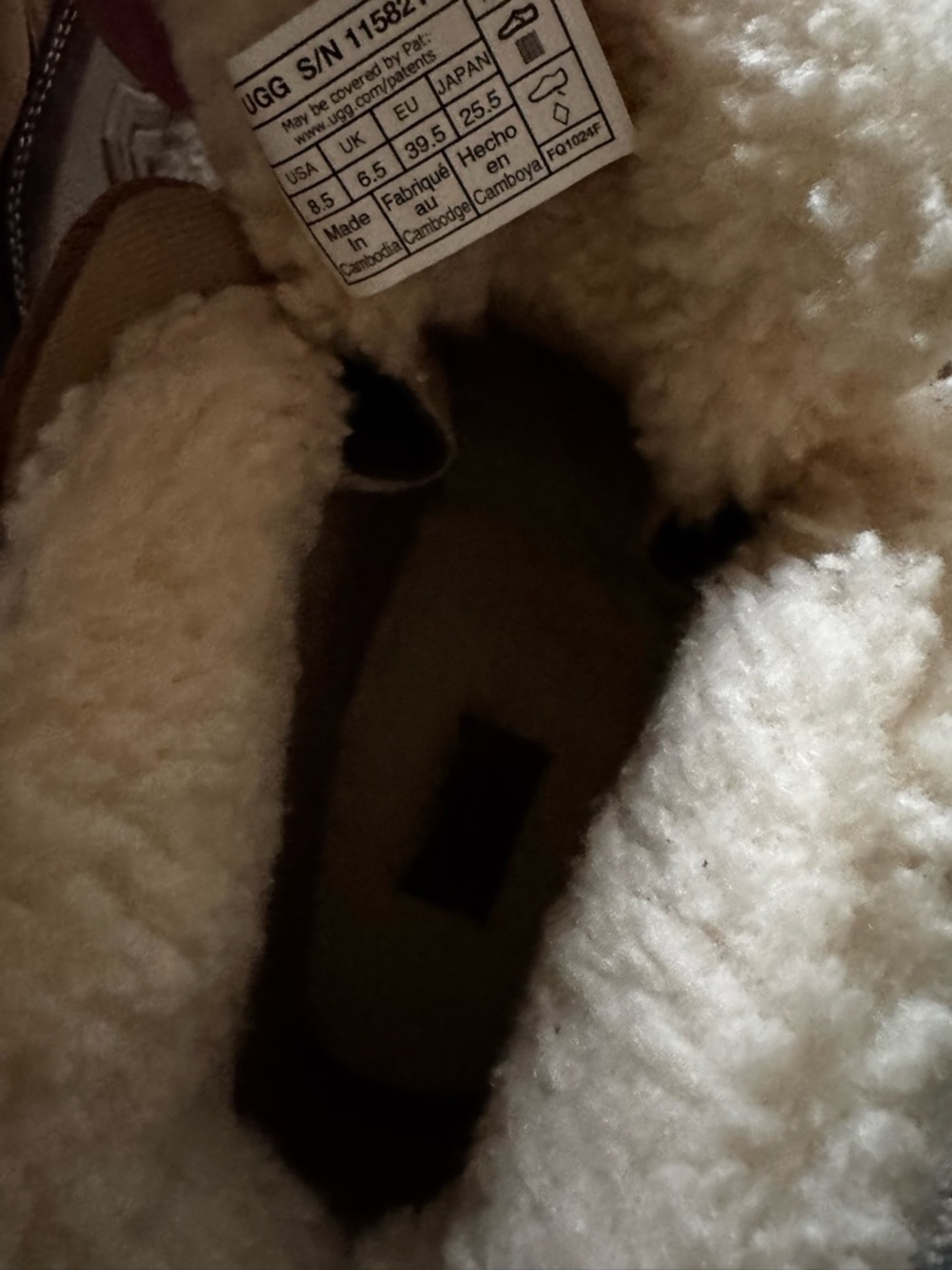 NEW UGG Terretrail Cozy Lace Waterproof Boots in Chestnut - Picture 9 of 10